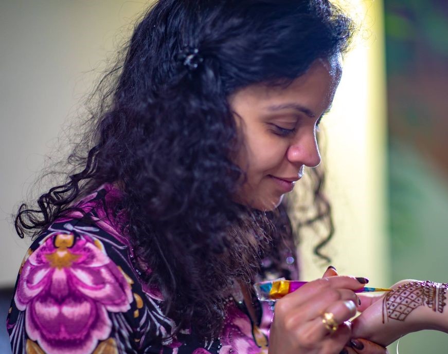 Avani Desai, professional henna artist in Redmond, Washington